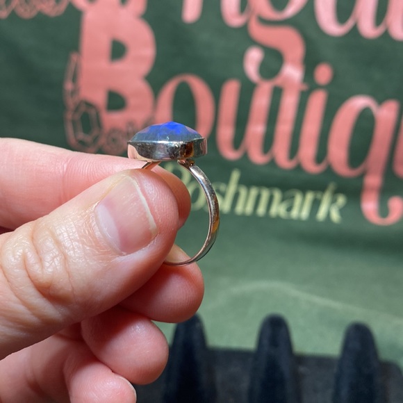 Solid Sterling Silver Faceted Lab Ring - Picture 3 of 4